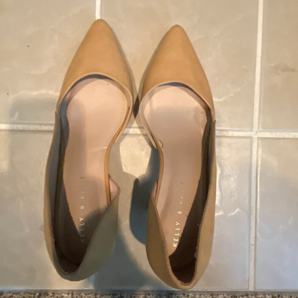 Kelly & Katie tan heels